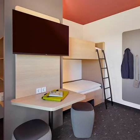 מלון Stuttgart-bad Cannstatt